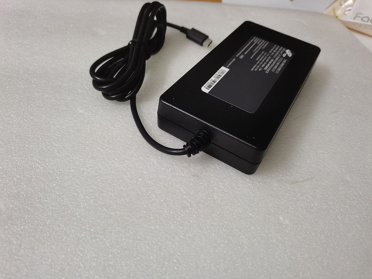 NOWY Slim OEM FSP 28V 5A FSP14 – Pc Gaming Msi recenzja i cena